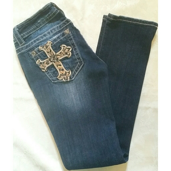 Miss Me Jean's. Blingy Straight Leg - Picture 3 of 9